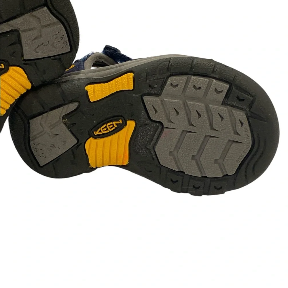 Keen Navy Blue Baby Water Shoes - Size 5 - Like New